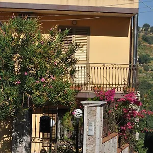 Casa Dell'oleandro Appartement Gallodoro