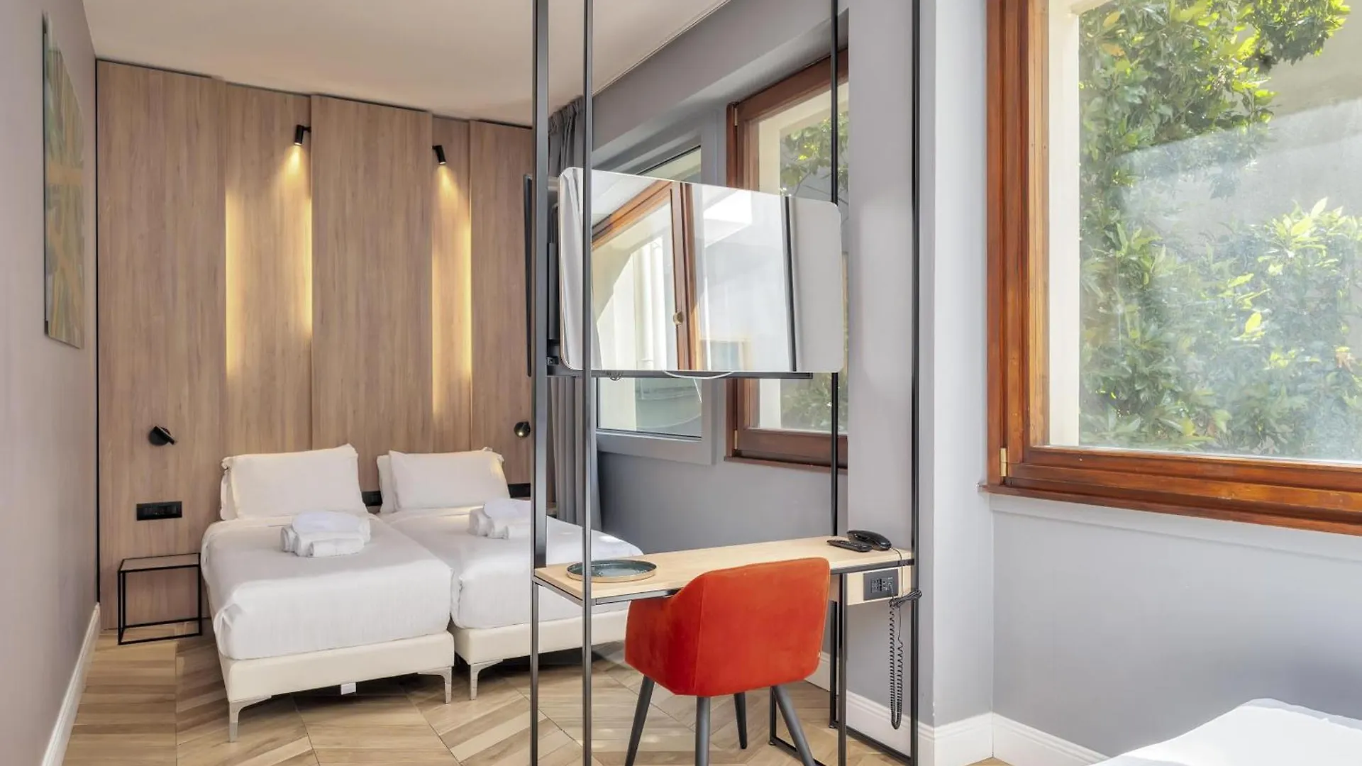 ***  B&B Hotel Milano City Center Duomo Italie
